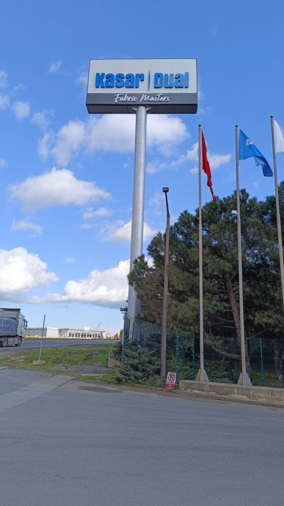 Zeytinburnu Totem Tabela