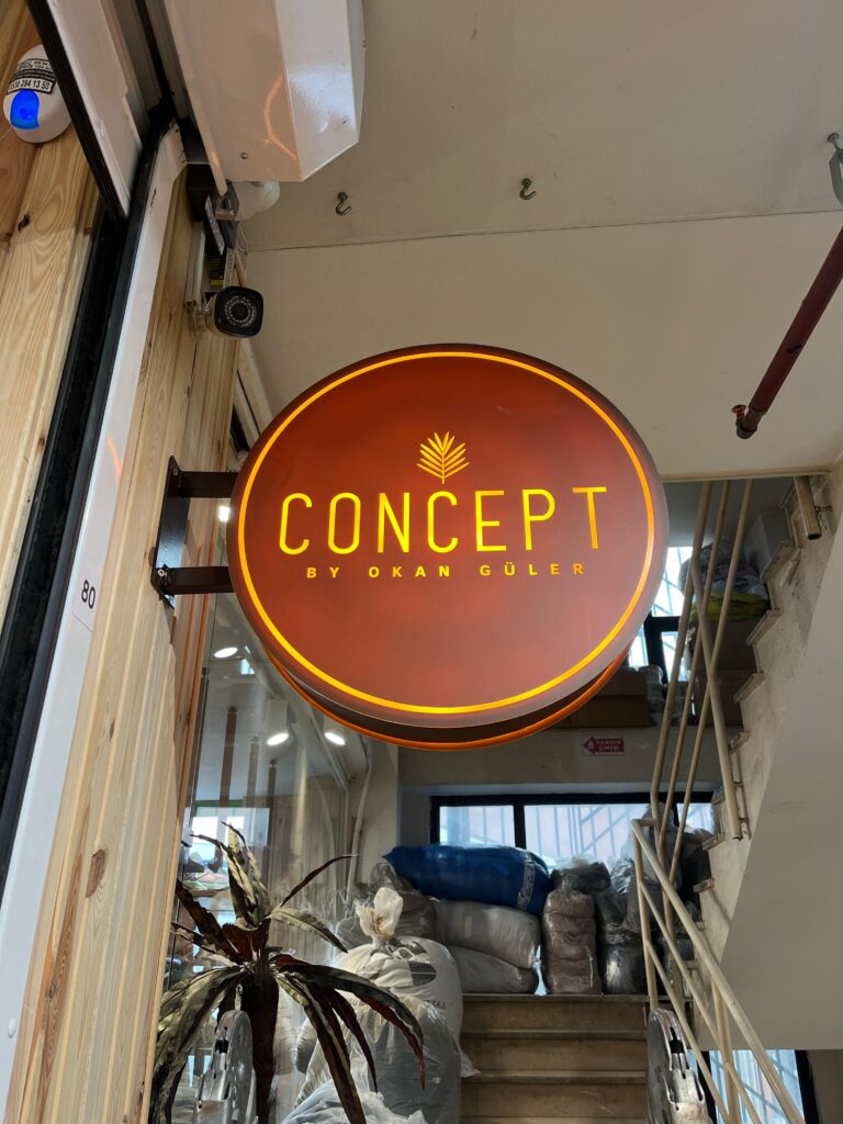 Concept fener tabela isikli