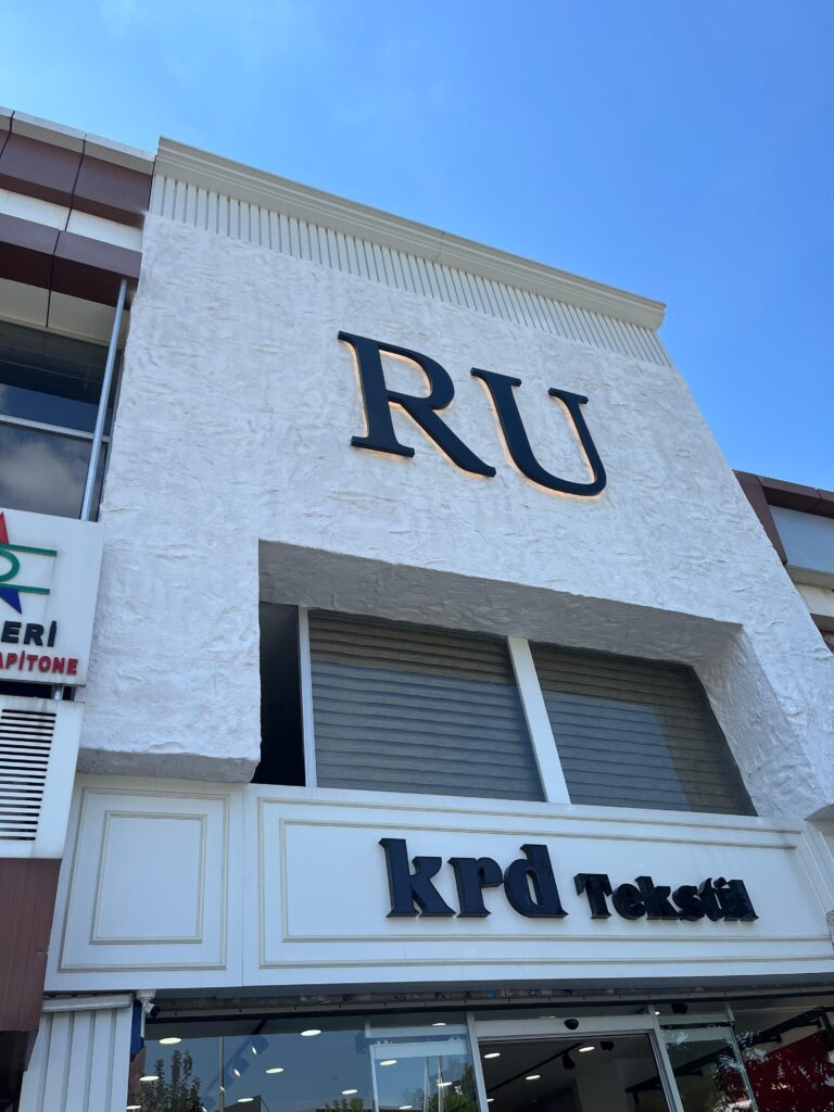 Ru merter firmasi dis cephe isikli tabela modeli