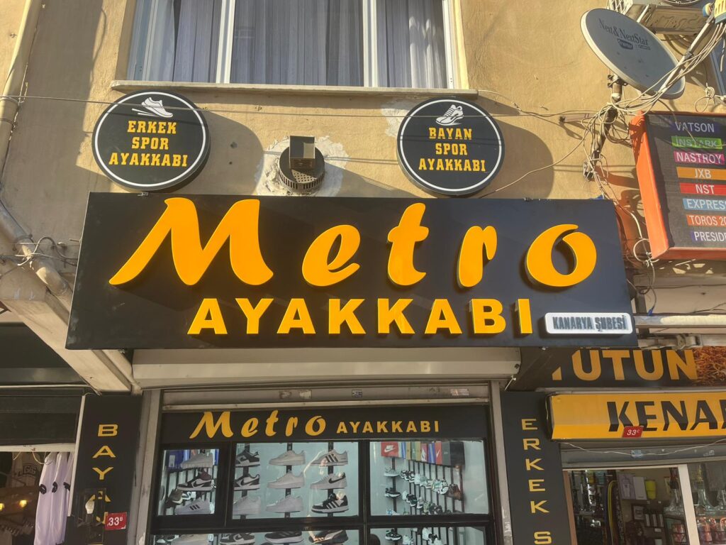Metro Ayakkabı Tabela Modeli