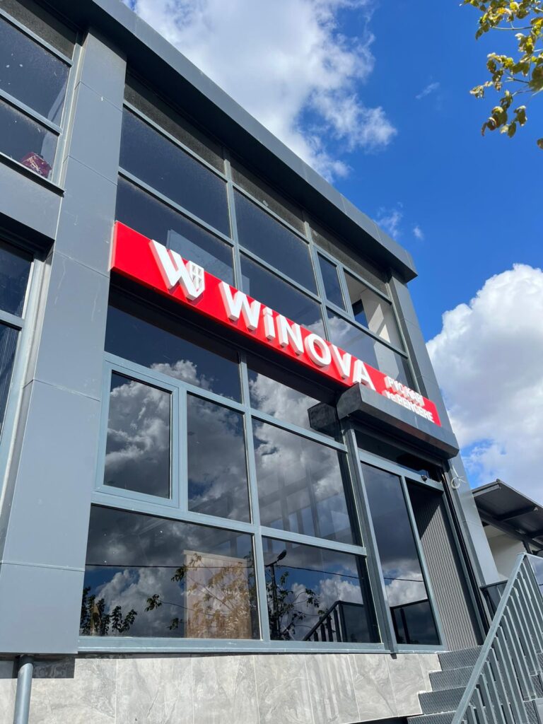 Winova PVC Kapi ve Pencere Tabelasi 1