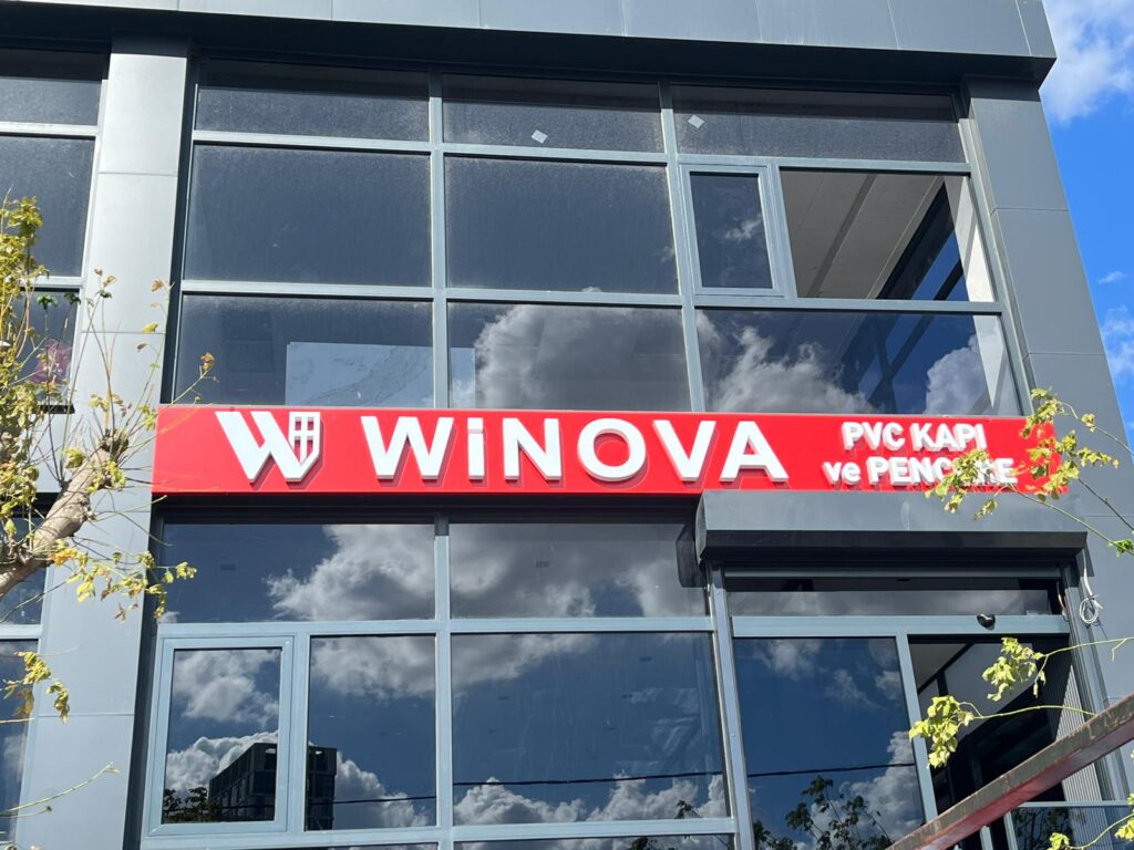 Winova PVC Kapi ve Pencere Tabelasi 2