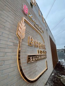 Ziraat gyo sultanbeyli duvar ustu paslanmaz kutu harf tabela