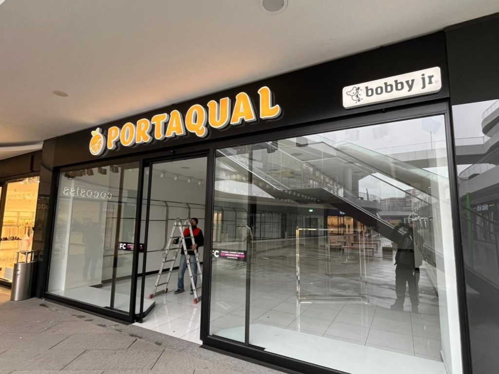 Portaqual giyim merter tabela örneği