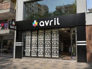 Avril tekstil giyim merter tabela gorseli